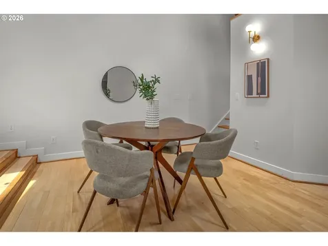 2769 NW Savier Street Portland OR 97210