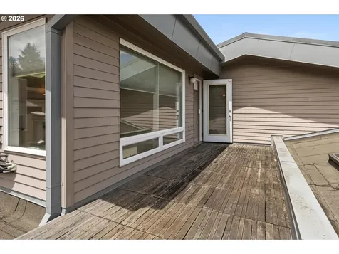 2769 NW Savier Street Portland OR 97210