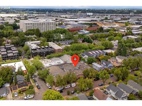 2769 NW Savier Street Portland OR 97210
