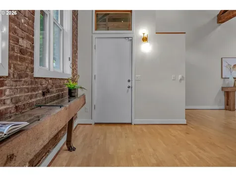 2769 NW Savier Street Portland OR 97210