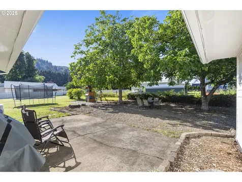 12275 SE School Avenue Boring OR 97009