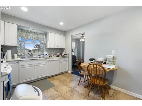 12275 SE School Avenue Boring OR 97009