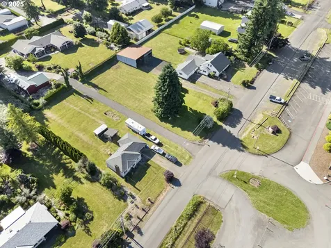 12275 SE School Avenue Boring OR 97009