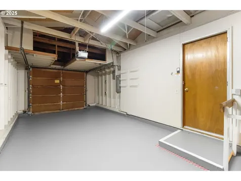 4220 SE Ellis Street Portland OR 97206