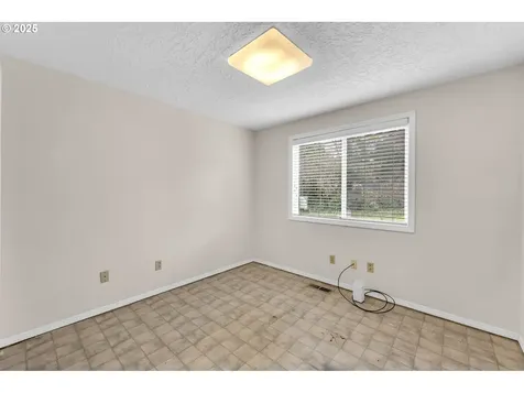 5908 NE 139th Street Vancouver WA 98686