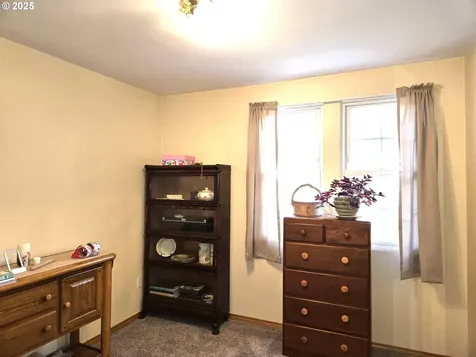 5104 SE 109th Avenue Portland OR 97266