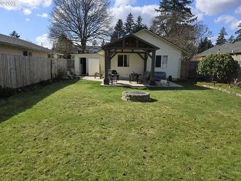 5104 SE 109th Avenue Portland OR 97266