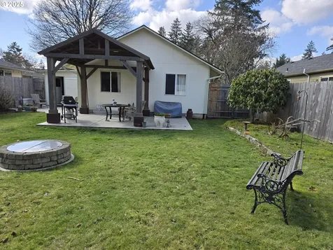 5104 SE 109th Avenue Portland OR 97266