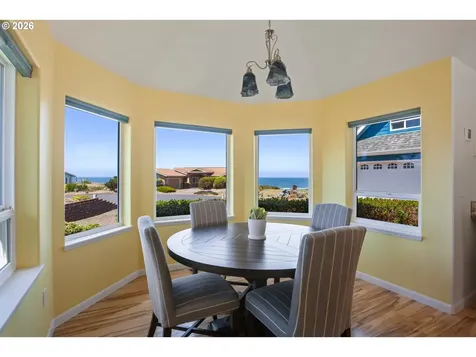 195 Fishing Rock Drive Depoe Bay OR 97341