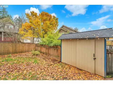 5022 SW Vesta Street Portland OR 97219