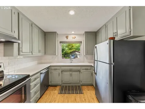 1060 S Park Street Carlton OR 97111