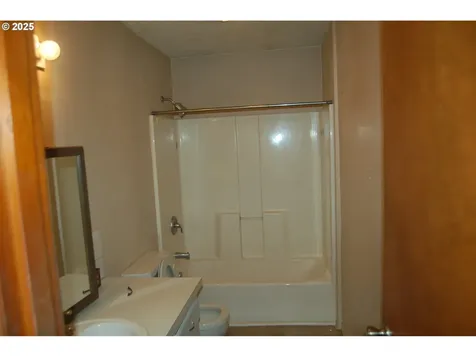 210/240 NE Conifer Boulevard Corvallis OR 97330