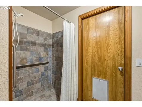 230 Valley Way Woodland WA 98674
