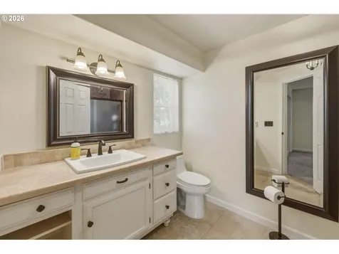 230 Valley Way Woodland WA 98674