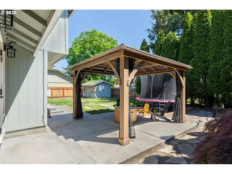 230 Valley Way Woodland WA 98674
