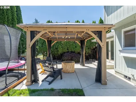 230 Valley Way Woodland WA 98674