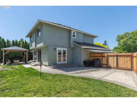 230 Valley Way Woodland WA 98674