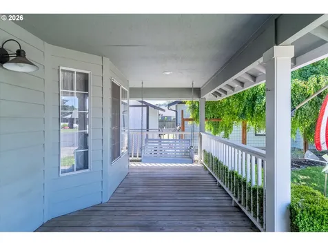 230 Valley Way Woodland WA 98674