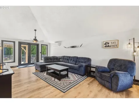 230 Valley Way Woodland WA 98674