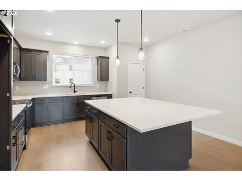 3389 SE Everwood Lane Hillsboro OR 97123