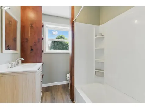 229 Cc Street Woodland WA 98674