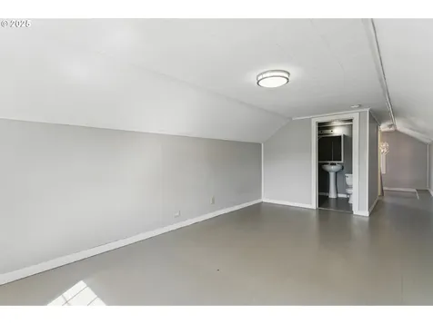 229 Cc Street Woodland WA 98674