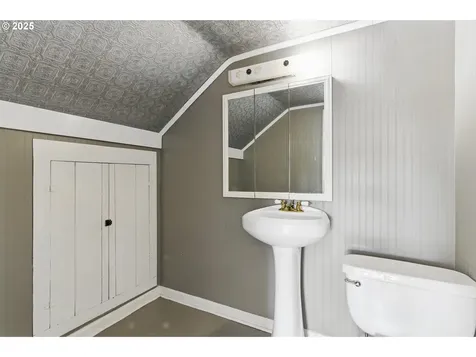 229 Cc Street Woodland WA 98674