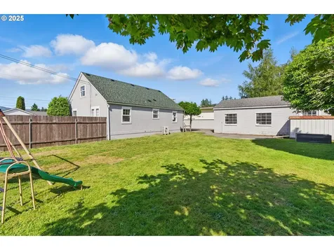 229 Cc Street Woodland WA 98674