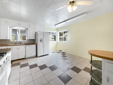 2720 3rd Street Baker City OR 97814
