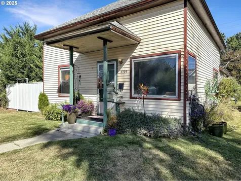 2720 3rd Street Baker City OR 97814
