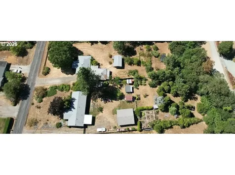 273 Crest Drive Myrtle Creek OR 97457