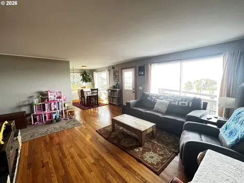 29135 Ellensburg Avenue Gold Beach OR 97444