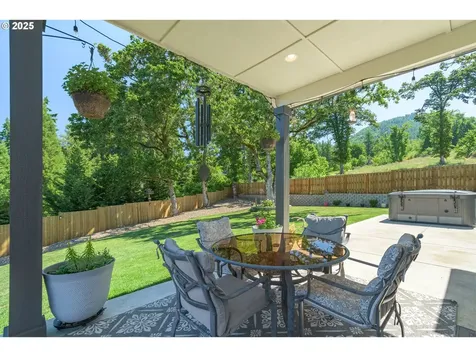 275 Rockcrest Drive Lowell OR 97452