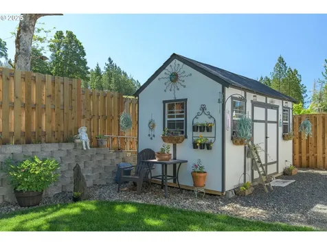 275 Rockcrest Drive Lowell OR 97452