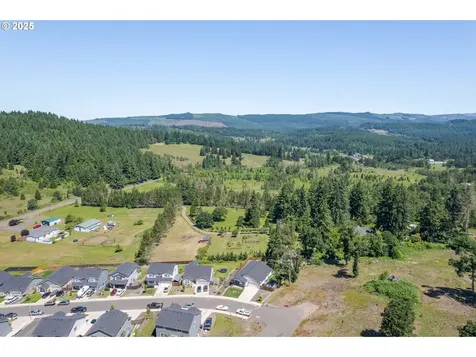 275 Rockcrest Drive Lowell OR 97452