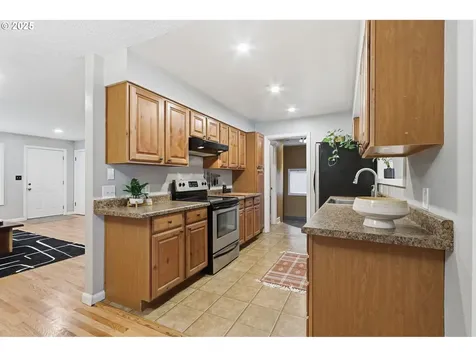 3245 NE 108th Avenue Portland OR 97220