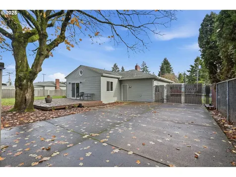 3245 NE 108th Avenue Portland OR 97220