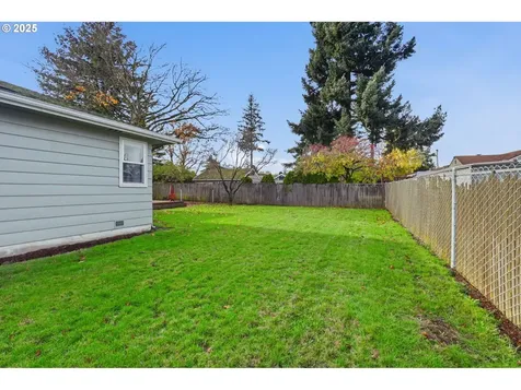 3245 NE 108th Avenue Portland OR 97220