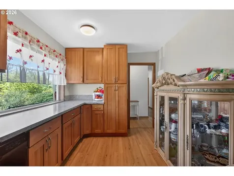 3332 NE 132nd Avenue Portland OR 97230