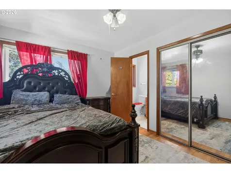 3332 NE 132nd Avenue Portland OR 97230