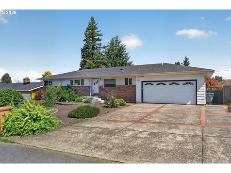 3332 NE 132nd Avenue Portland OR 97230