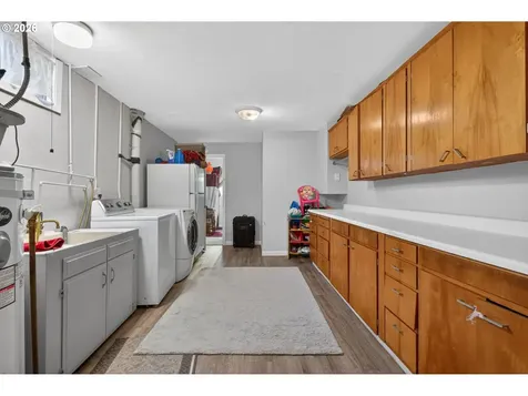 3332 NE 132nd Avenue Portland OR 97230