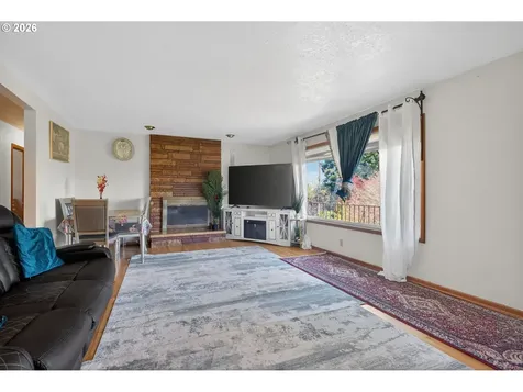 3332 NE 132nd Avenue Portland OR 97230
