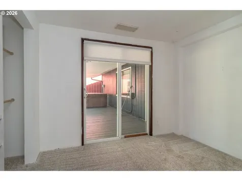 110 NE Kirby Avenue Roseburg OR 97470
