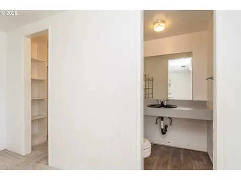 110 NE Kirby Avenue Roseburg OR 97470