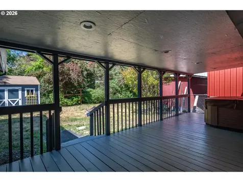 110 NE Kirby Avenue Roseburg OR 97470