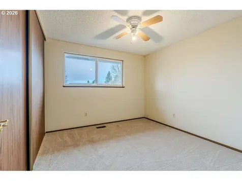 13364 Eastborne Drive Oregon City OR 97045