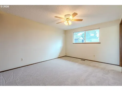 13364 Eastborne Drive Oregon City OR 97045