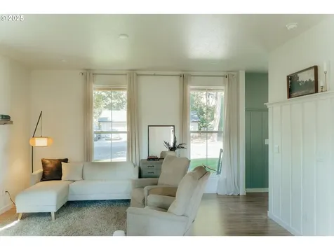 107 W Jones Street Yacolt WA 98675