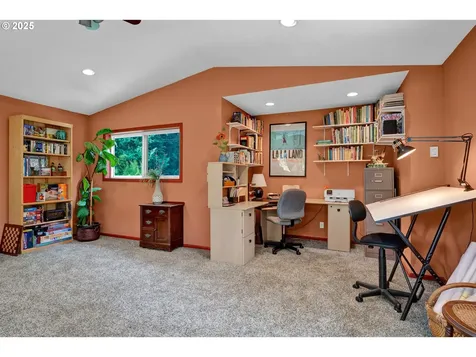 85276 Glenada Road Florence OR 97439